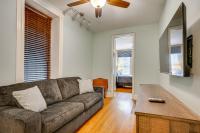 Walk to Washington St: Hoboken Apt w/ Balcony! - Ferienwohnung Hoboken