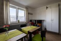 Basic Driepersoonskamer met Gedeelde Badkamer