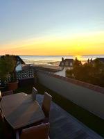 Appartement familial - 2 toits terrasses - vue mer - hyper centre d'Houlgate - B&B Houlgate