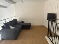 Atypical house with terrace - Ferienwohnung Salles-sous-Bois