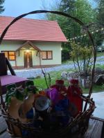 Bencekerti kulcsosház - B&B Căpâlniţa