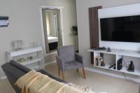 Apt perto Shopping Iguatemi com garagem - Bed and Breakfast Porto Alegre