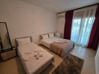 Camera Familiare con Balcone