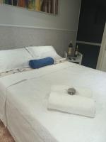 Apto inteiro pertinho do Shopping 1 qto ar cond - B&B Brasília