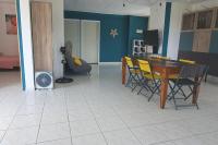 Villa 3 chambres piscine proche plage, marina, commerces à moins de 5min - Ferienwohnung Saint-François