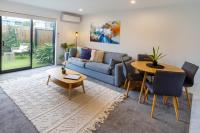 Deluxe Central retreat w/super king bed - B&B Christchurch