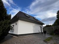 # 97 - die Ferienwohnung am Sachsenring - B&B Oberlungwitz