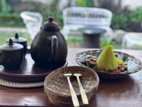Keselatan - B&B