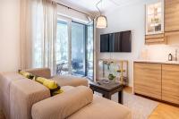 Modern studio close to the beach - terrace, free parking, restaurants close - B&B Pärnu
