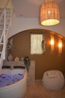 Escapade Ibiza Balneo & Terrasse - B&B Sorgues