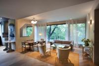 Room 12 - B&B