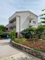 Apartment Drago for 4-5 persons - B&B Punat
