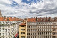 AllinLyon | Studio vue toits Presqu’île - Chambres d'hôtes Lyon