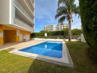 T1 com piscina, garagem, varanda e ar condicionado em Portimão Ed Altumar - B&B Portimão