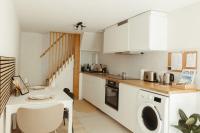 "La Maisonnette" Cozy tiny house close to Montreux - Bed and Breakfast Villeneuve