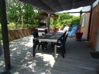 Le jardin de Brigitte - B&B Vergeroux