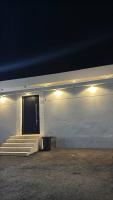 شقة أنيقة بصالة وغرفة نوم مع جلسة خارجية - Bed and Breakfast Abha
