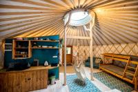 Aloha Glamp - okrągłe domki przy rzece - balia i sauna - Energylandia - Chambres d’hôtes Zagórnik
