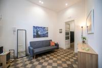 stanza 2 con cortile