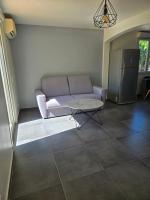 Appartement avec jardin 4 personnes - B&B Fréjus