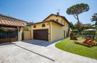 Exclusive property with garden and parking, Deluxe Stay in Viareggio - Chambres d'hôtes Viareggio