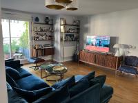 Chez l habitant chambre et salle de bains autonomes - B&B Courbevoie