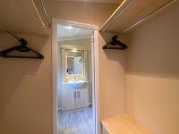 C02 - The Monaco with Hot tub - Ferienwohnung Bethesda