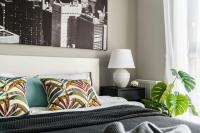 Luxury Two-Bedroom Apartment with Balcony B30