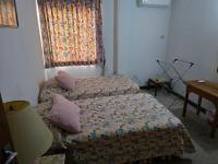 Comfortable & Close to Attractions - B&B Port of Spain
