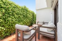 Stylish Flat - Pool And Family-Friendly - Chambres d'hôtes Estepona