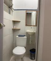 Casa-apartamento aconchegante com 3 quartos e 2 banheiros - Chambres d'hôtes Manaus