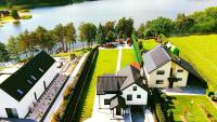 Dom nad Jeziorem Slesin - B&B Głębockie Pierwsze