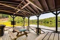 Sandy Beach, Fun Games and Barn Lake Lure Gem! - B&B Lake Lure