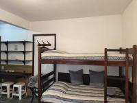 Vierbettzimmer mit eigenem Bad