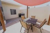 Charming 3-Bedroom, 2-Bath Casita In Town - B&B