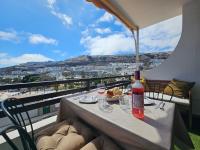 Apartment with Sea View Close to the beach - B&B Mogán