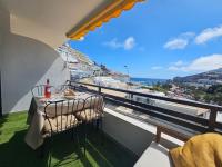 Modern Apartment with Sea View with Pool Puerto Rico - Bed and Breakfast Mogán