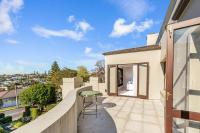 Leafy Remuera Paradise - Pool & 4 Bedroom Home - B&B Auckland