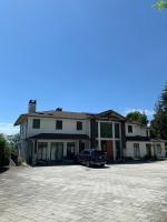 Sunrise Home - B&B West Vancouver