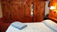 Two-Bedroom Cottage - Little Miss Cottages Main Site Cottage #8
