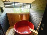 Kinagashi Happo Chalet East - Chambres d’hôtes Hakuba