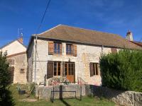 4 bedroom family home - B&B Mellecey