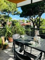 Damiano Chiesa Flexrent - Abissinia - B&B Riccione