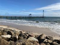 Brighton Beachfront Esplanade Studio Apartment - B&B Brighton