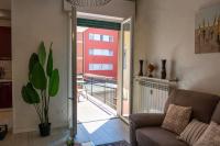 Modern Family Apartment Near the Hospital, Netflix & Free Wi-Fi - Chambres d'hôtes Brescia