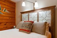Havenbrook-Hocking Hills Luxury, 10 Acres, Hot Tub - Chambres d’hôtes New Plymouth