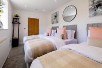 Spacious 3BR Hove Home - Sleeps 8 - Free Parking - B&B Brighton