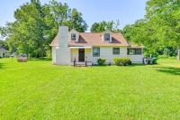6 Mi to Dtwn Charming Home with Yard in Charlotte - B&B Charlotte