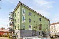 Bright apartment, airport 3km, private parking, sauna - Bed and Breakfast Vantaa
