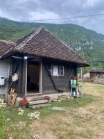 Etno vajati Perućac - B&B Perućac